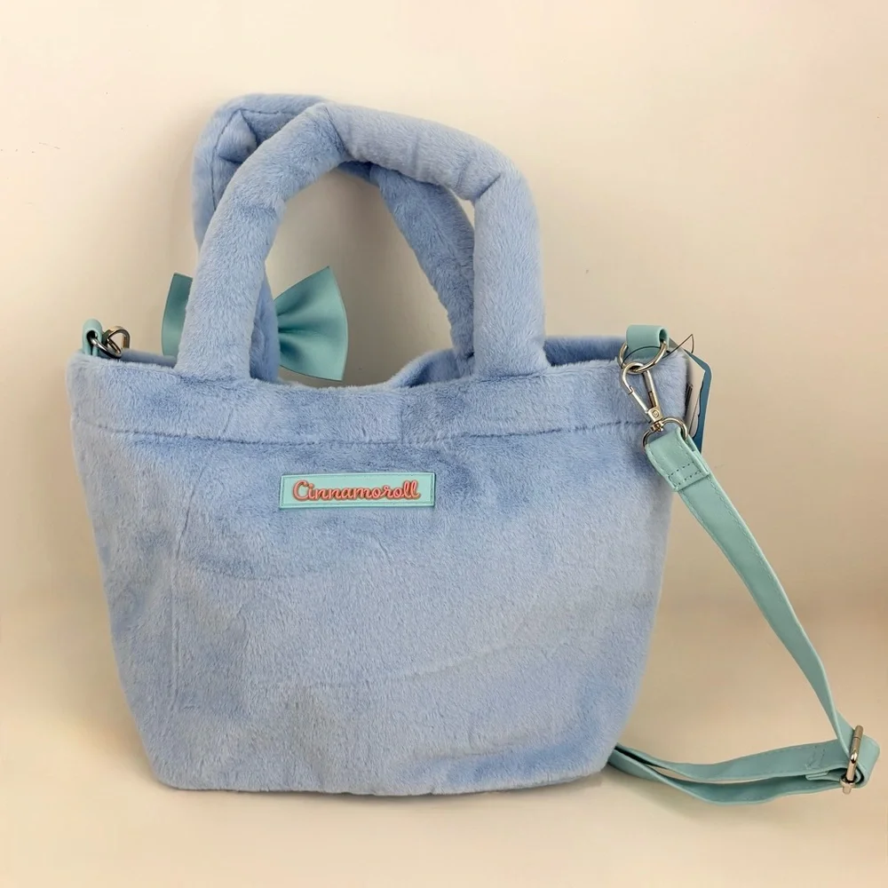 Cinnamoroll Baby Blue Fuzzy Crossbody Bag New With Tags